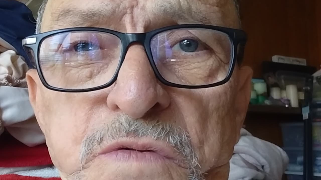 BLANCOS SEPULCROS QUE ACUSAN, JUZGAN Y CONDENAN