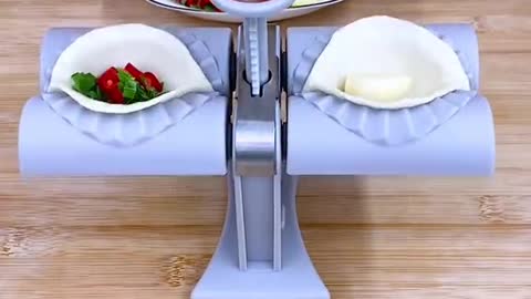 Automatic home dumpling