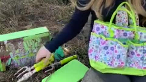Ahomdoo Garden Tool Set, Gardening Gifts for Women Review, Super Chic Garden Tools