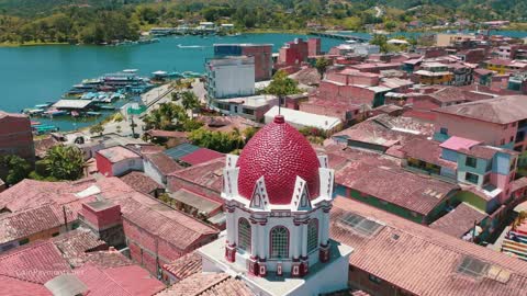 GUATAPE - COLOMBIA. Best Place to Visit in near Medellin. Most Beautiful Destination in the World