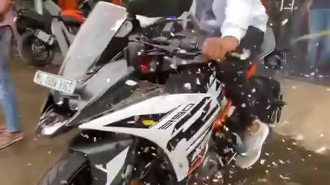 KTM RC 390 / DELIVERY whatsapp status 😍😃🤍