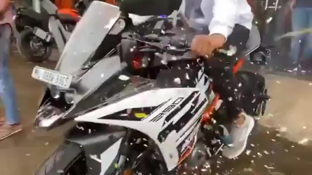 KTM RC 390 / DELIVERY whatsapp status 😍😃🤍