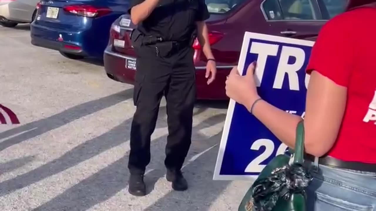 Ron DeSantis vs Donald Trump, DeSantis is against free speech
