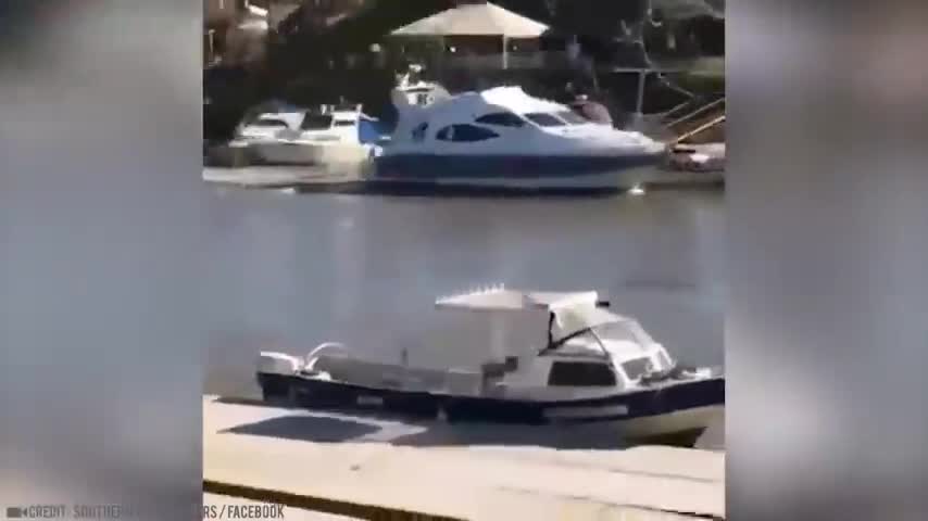 IDIOTS DRIVING BOATS CAUGHT ON CAMERA Part 5