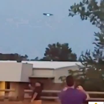 Another clear video from New Jersey. The object is in no hurry, allowing itself to be filmed