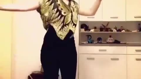 A dance that I repeat has energy 😍😍😍