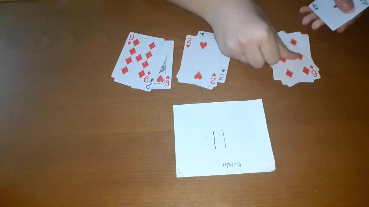 The easiest magic trick with card!!