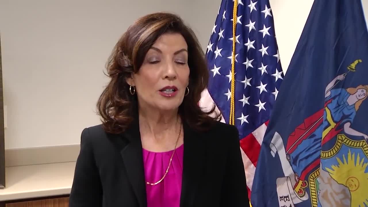 NY Gov Hochul Will Not Rehire Unvaxxed Healthcare Workers Despite Shortages