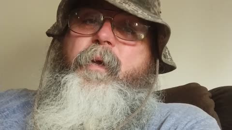 Review of the television show The Ark