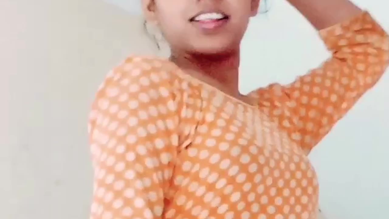 Viral bhojpuri girl Indian