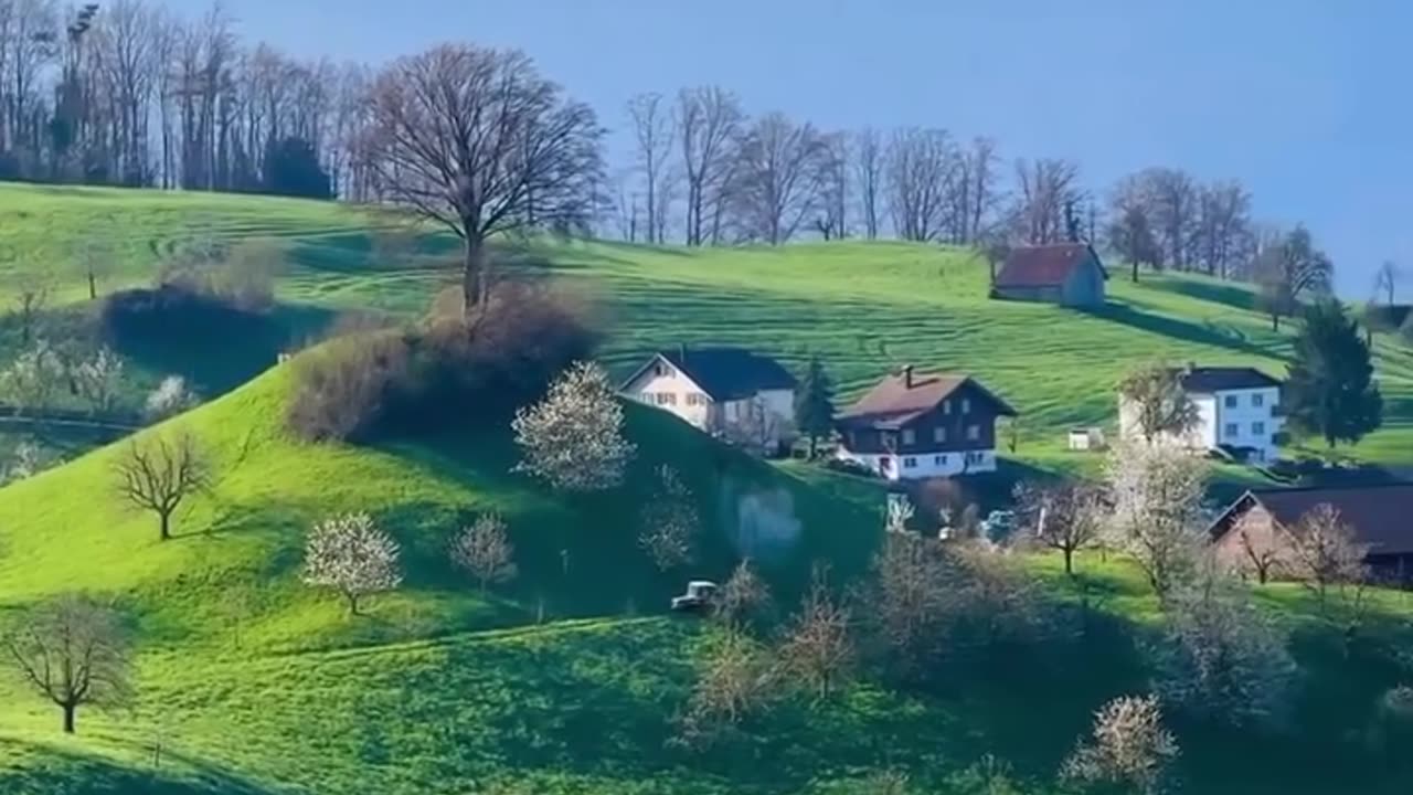 Relaxing and Peace 😌🏡🌧️