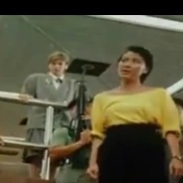 Fighting Duel Male Thug Vs Female