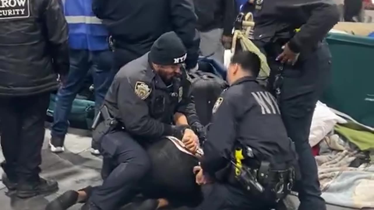 police attacked why making arrest in a Sanctuary City