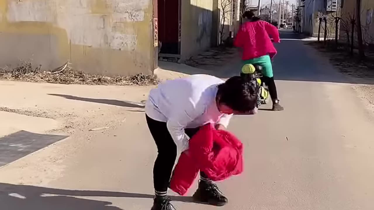 Funny Chinese Clips