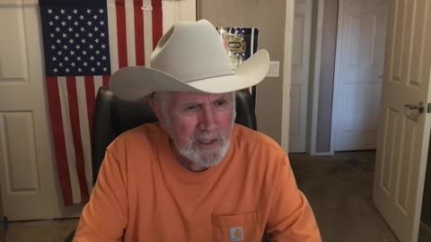 Tesla Owner Won't Drive His Tesla Model 3 Again, After It Died In The Middle Of The Freeway!