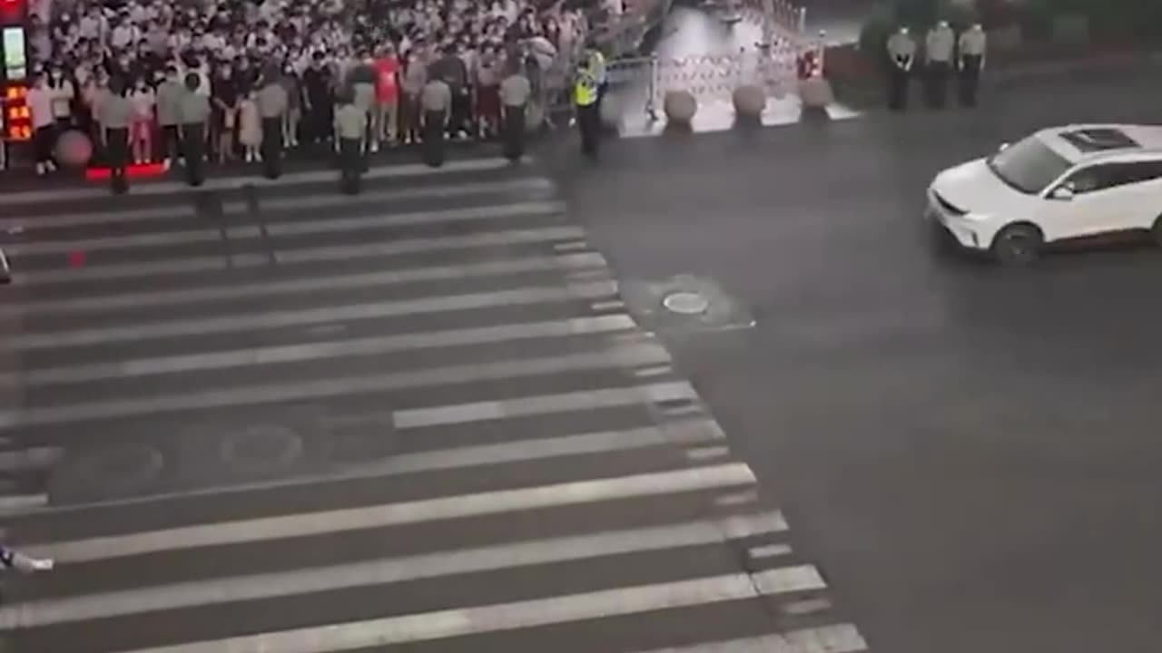 No traffic at all, even when the traffic lights don't work!