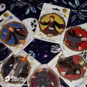 Check Out These Gorgeous Harry Potter Pins! #wizardingworld #harrypotter #pincollection #pins