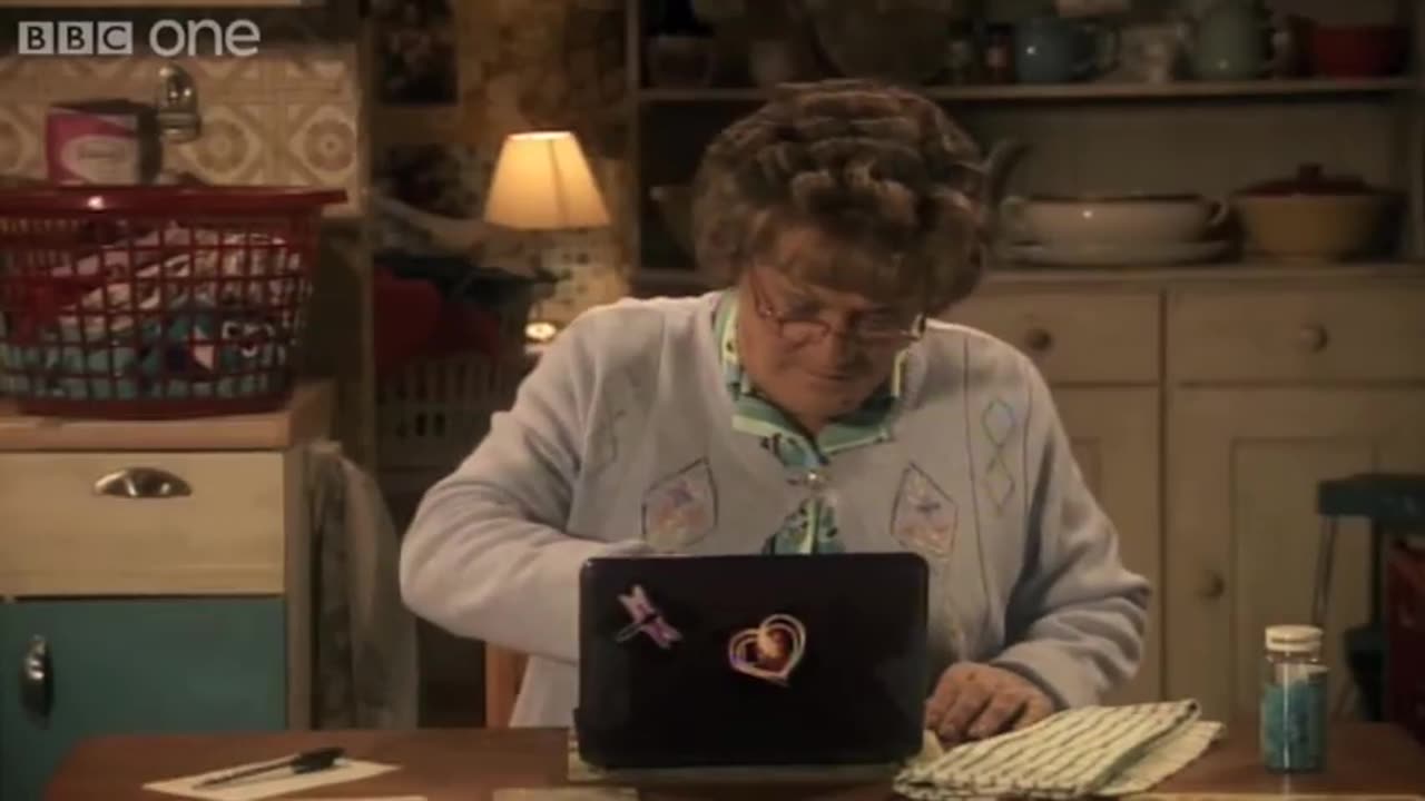 Mrs Brown's Boys #Mrs Brown tires a search engine #the best British comedy show