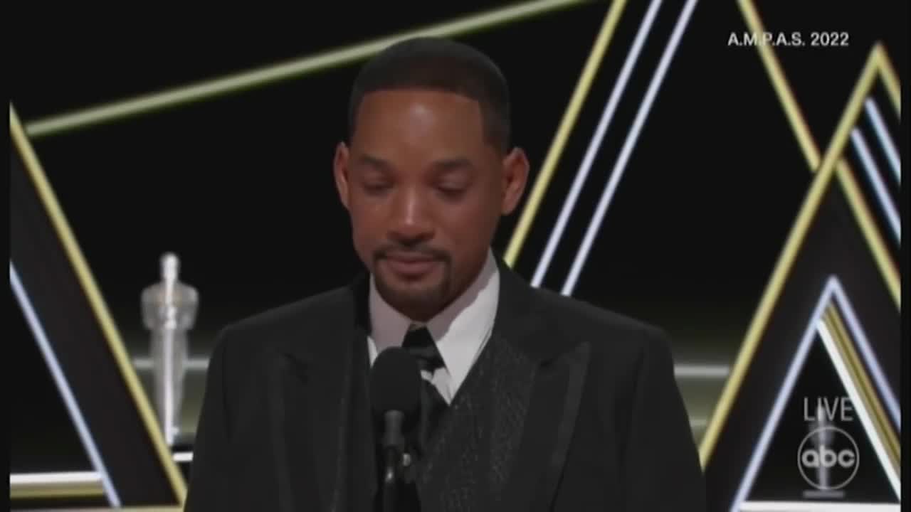 OSCARS 2022_ Will Smith slaps Chris Rock onstage after joke at wife Jada Pinkett