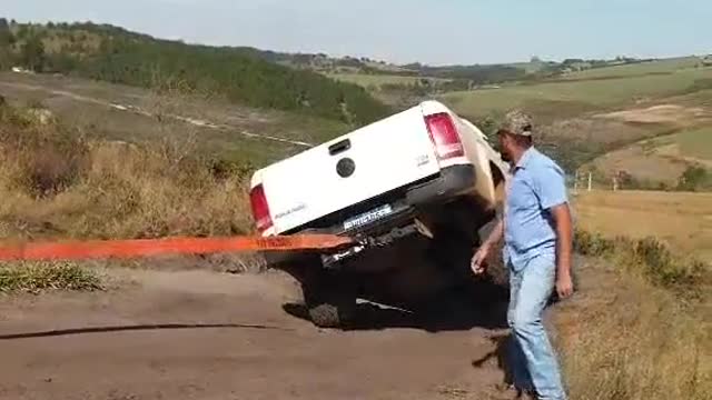 Field car rescue