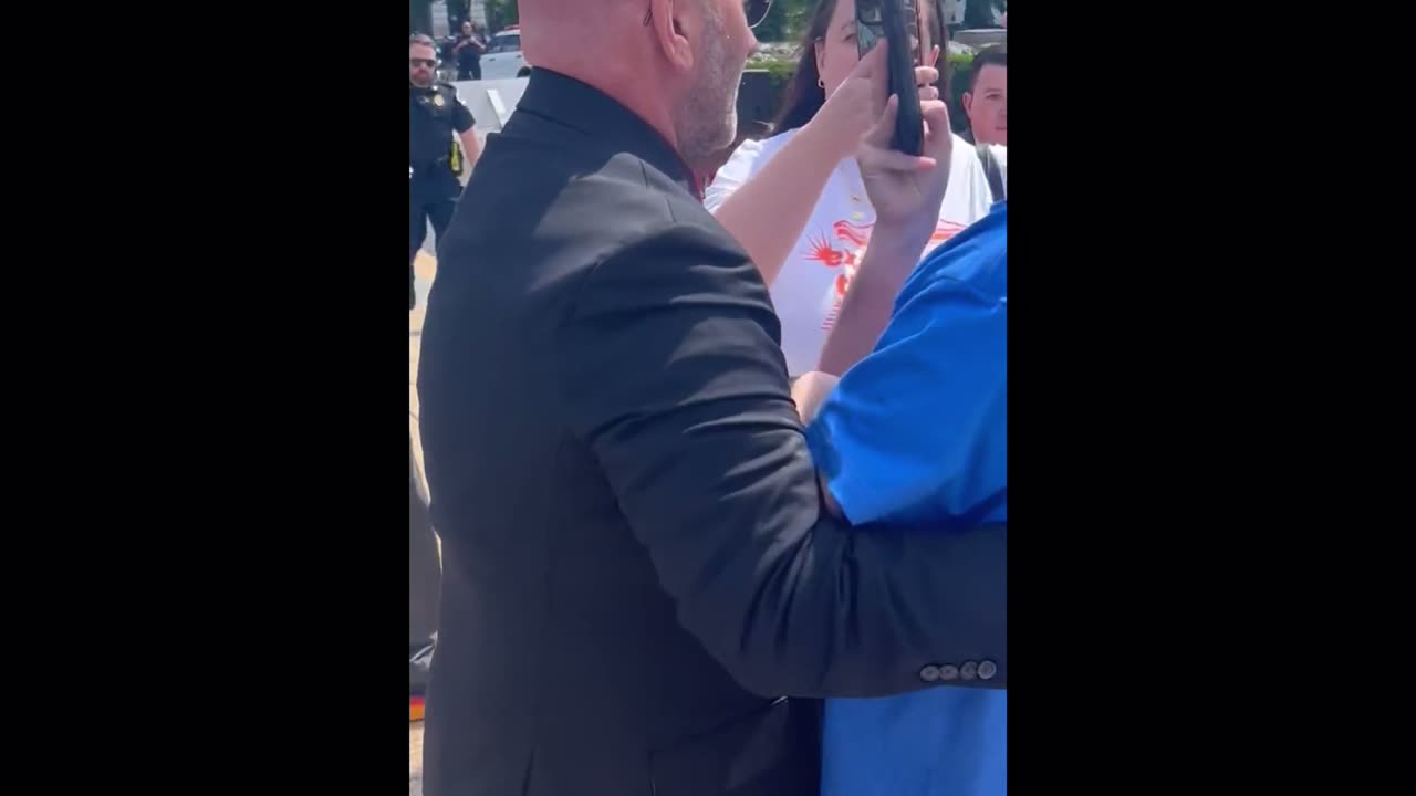 LA rep Clay Higgins stops and removes aggressive protestor who was rushing the podium FAFO ❤️