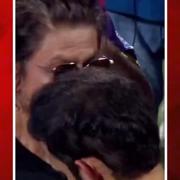 గంభీర్‌కు ముద్దు పెట్టిన షారుఖ్| #sharukhkhan #gambhir #kiss #ytshorts #shorts | FBTV NEWS