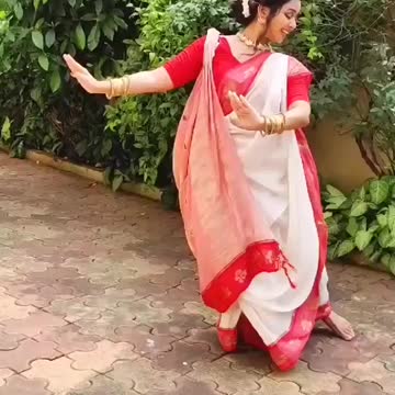 Bengali Saree Dance