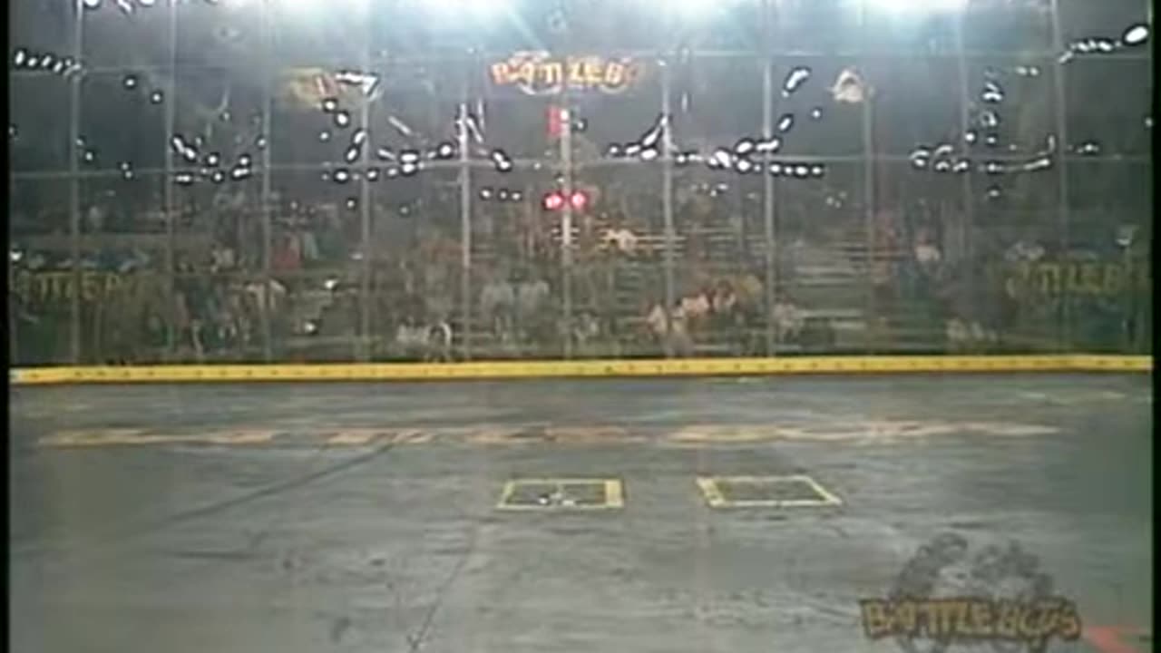 Diskontent vs Bad Blood BattleBots season 5.0