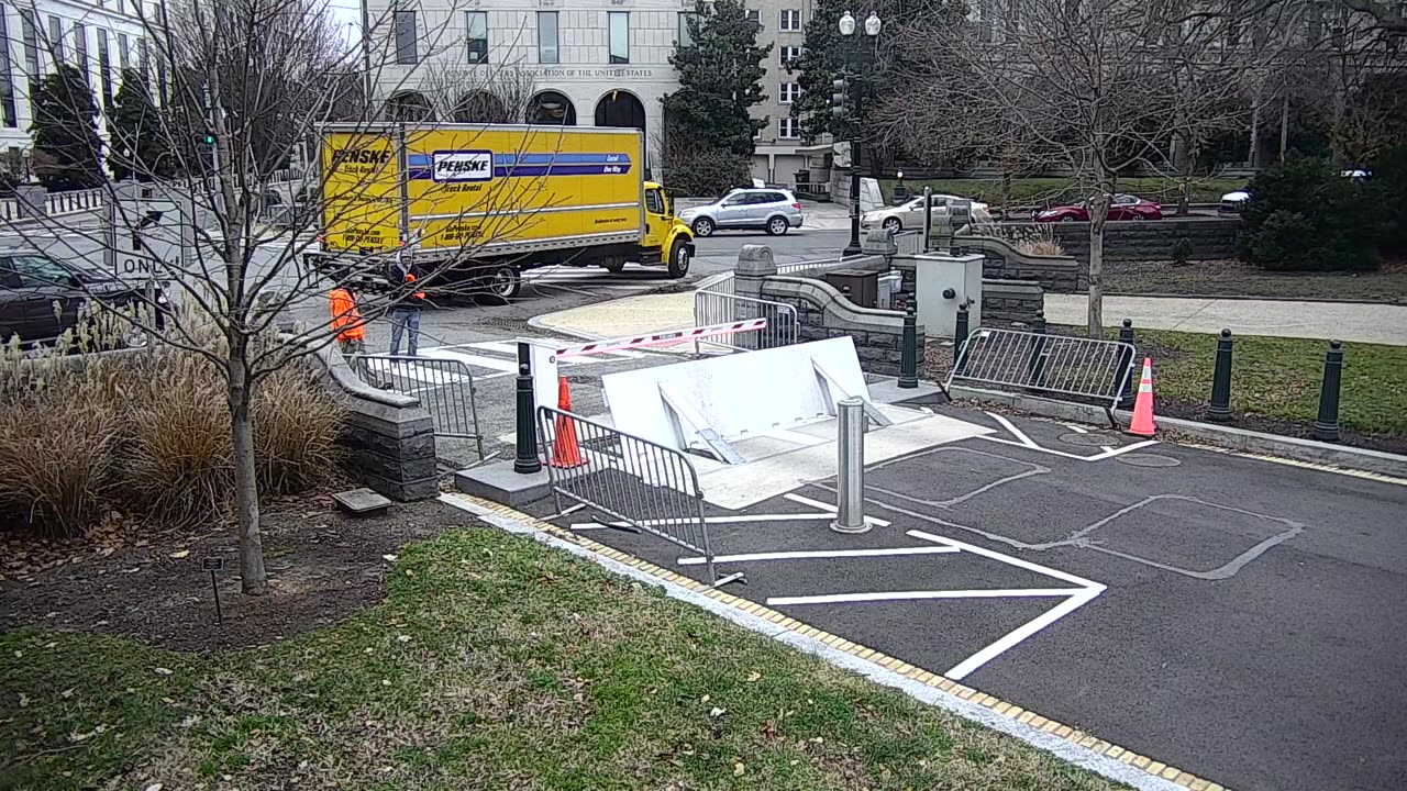 0605USCG00NEDriveExit_2021-01-06_09h55min07s673ms.mp4