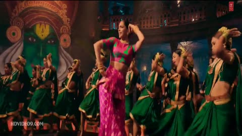Current Laga Re - Cirkus Ft. Deepika Padukone_HD_720p-(HDvideo9)