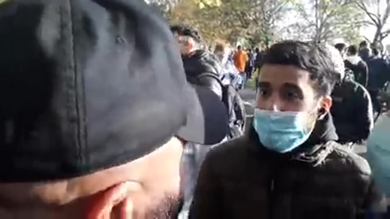 Big fight between sunni and shia.speaker's corner hyde park london