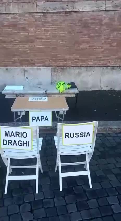 2 nov 2021: Stefano Puzzer fa "scacco al re"