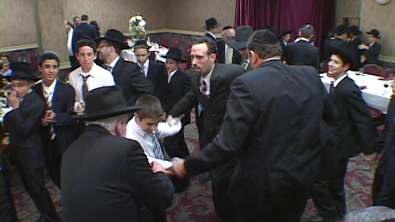 2007 10 14 Aron's Bar Mitzvah - Part 1 of 3