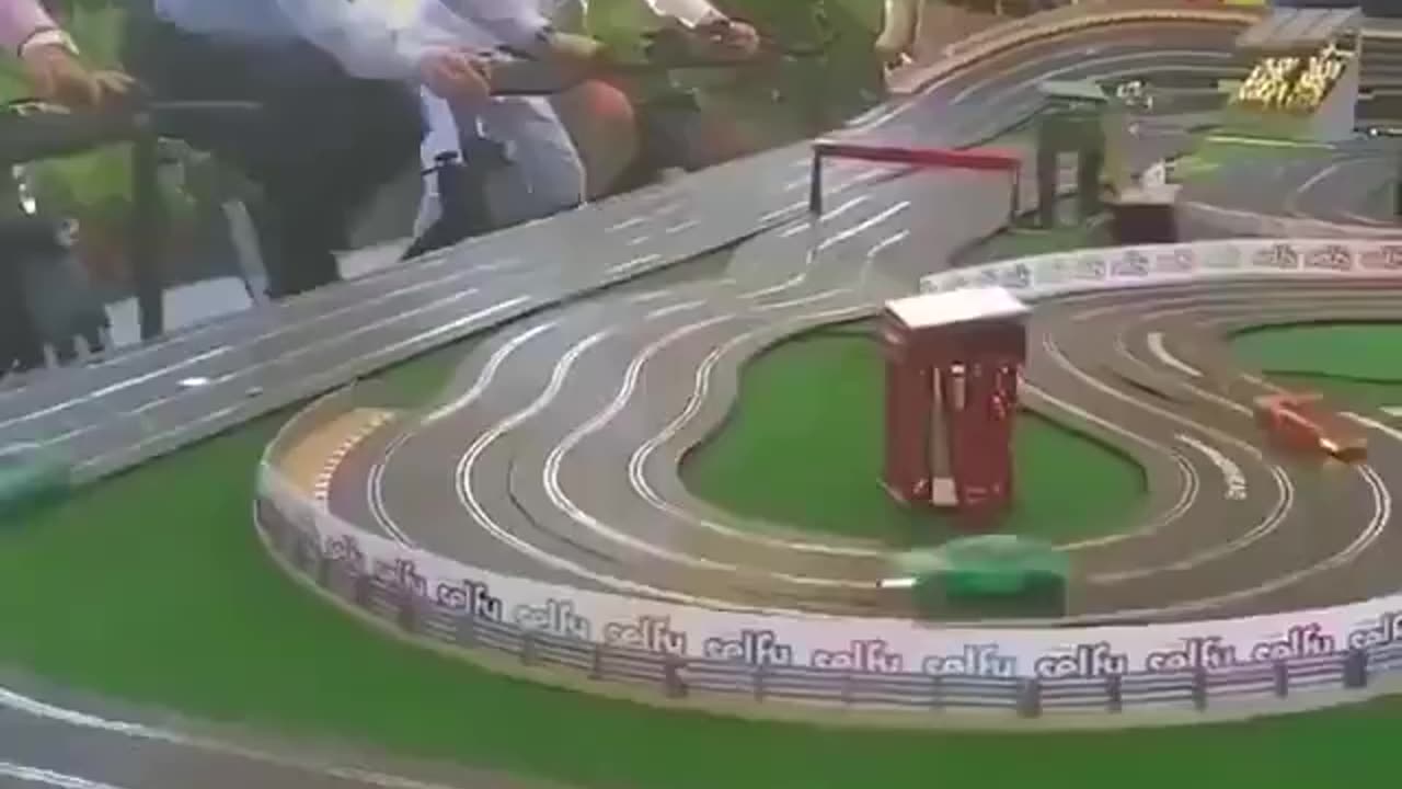 INSANE F1 RACING😂🤣 WATCH NOW!!