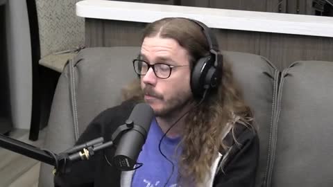 Creepy Video Shows Mass SHRIEKING In China Over Starvation Lockdown