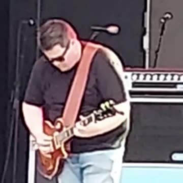 Ryan Sise (The Sedonas) - LIVE @ Avondale Brewery (Short 3)