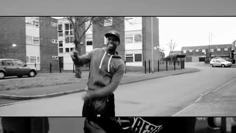 P110 - Movez - Diced Pineapples [Net Video]_Cut