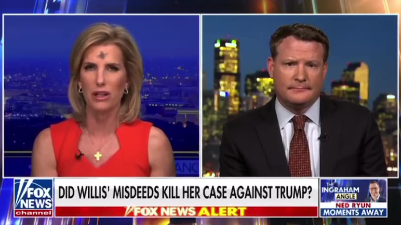 Mike Davis- did Willis misdeeds kill her case against Trump?