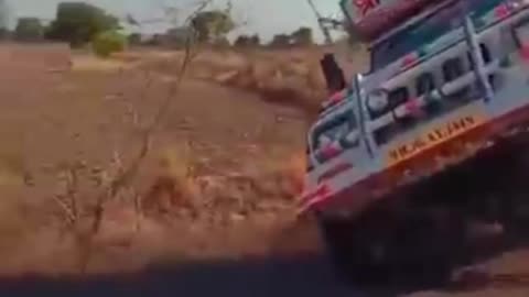 Indian pickup accident video