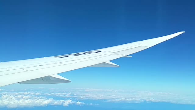 Air plane