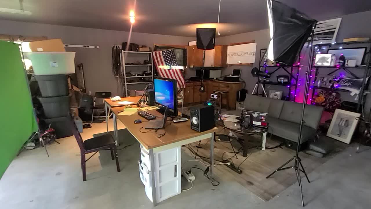 LIVE BEHIND THE SCENE PREP