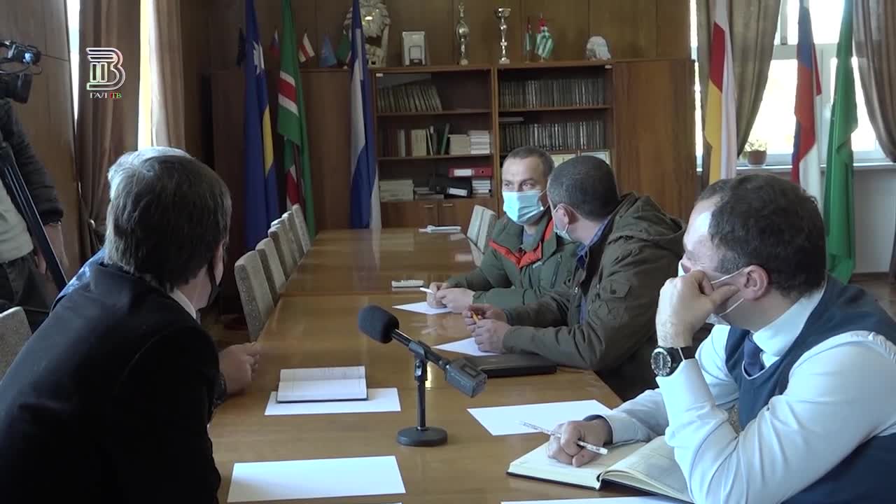 Оперативный штаб провел совещание по борьбе с майнингам в Гальском районе