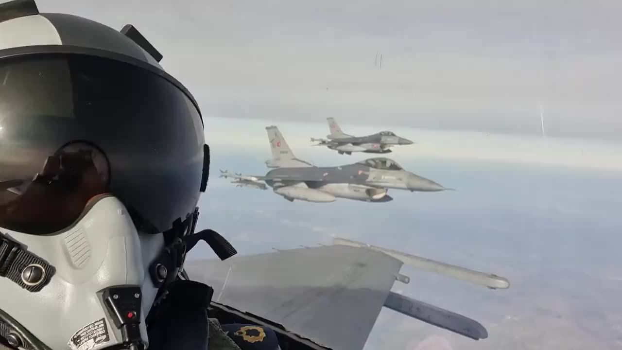 Ejercicio de la OTAN: Los cazas F-16 de la Fuerza Aérea turca