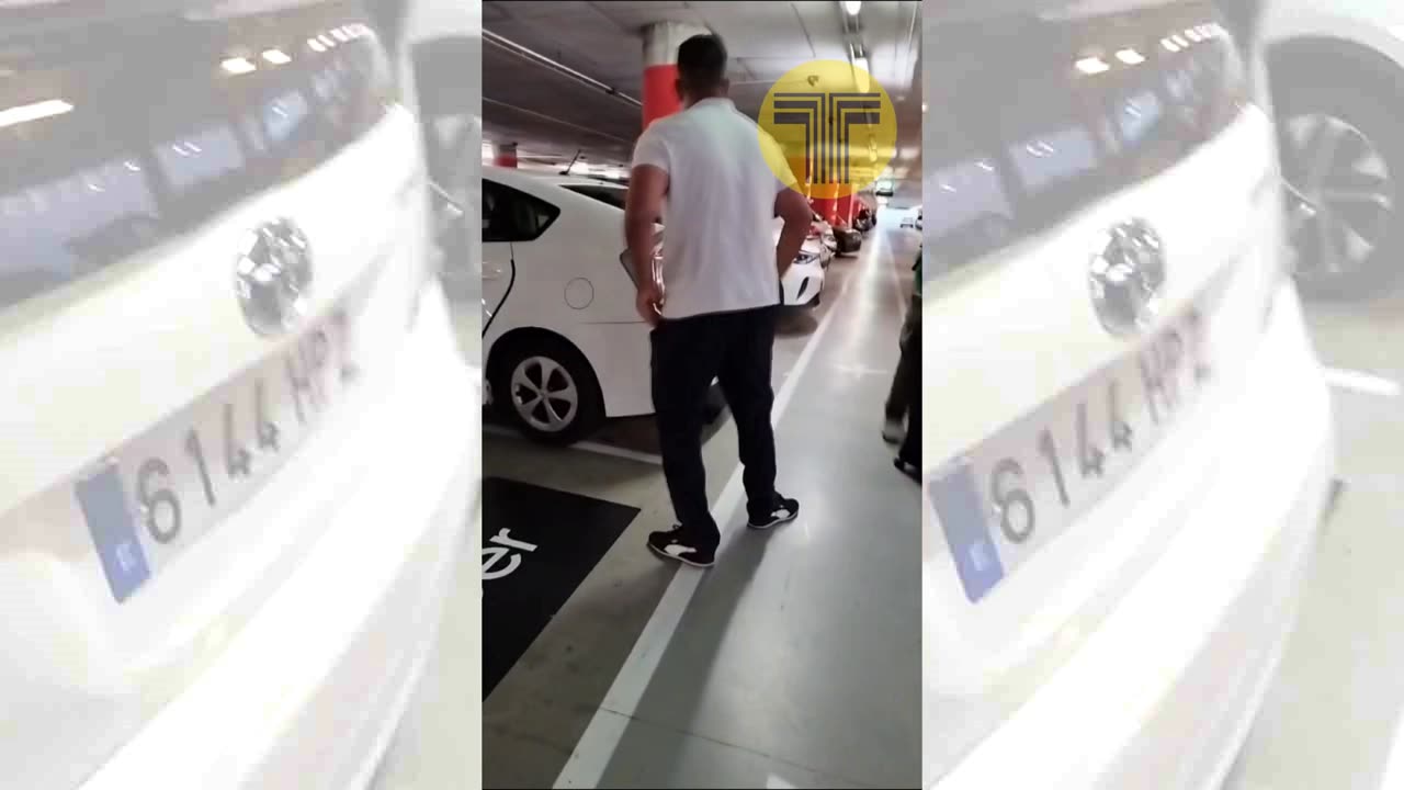 Pillan a un pirata en el aeropuerto de Barcelona y le hacen bajar las maletas de los turistas