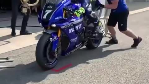 Yamaha R1 on track