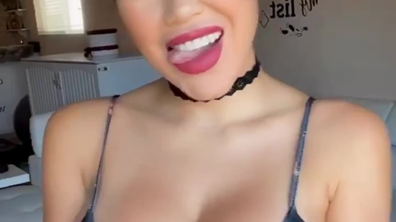 TikTok challenge 💋😍