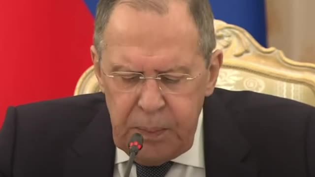 Lavrov paragona l'attività della stampa in Ucraina(e in Italia,ndr) a quella dei Caschi Bianchi in Siria(la famosa pagliacciata di Douma del 2018 dove nessuno aveva usato armi chimiche attributo all'esercito siriano dai media occidentali,ndr)