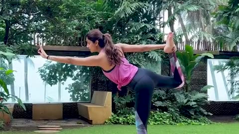 Shilpa shetty yoga health and fitness 💃💃