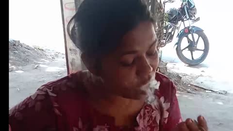 Girl Smoking Desi Indian Sigarate