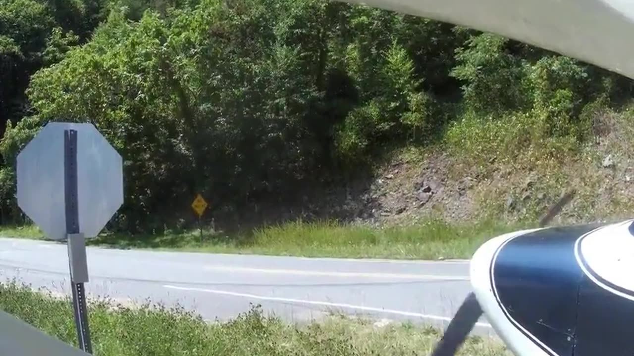 Pilot makes an emergency landing on a highway